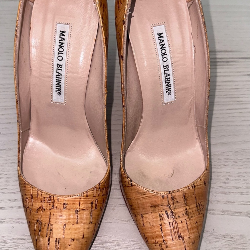 Manolo Blahnik Cork Tan Heels